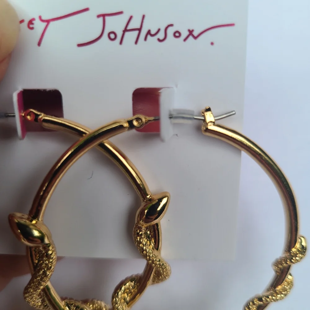 Betsey Johson Slithering Snake Gold Earrings - Picture 2 of 5